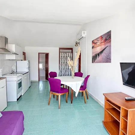 863b Apartman Biograd Na Moru