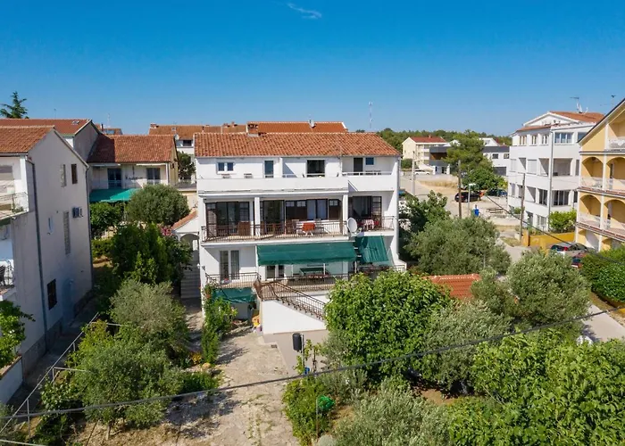 863b Apartman